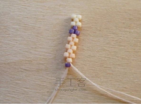 串珠戒指制作教程 第8步