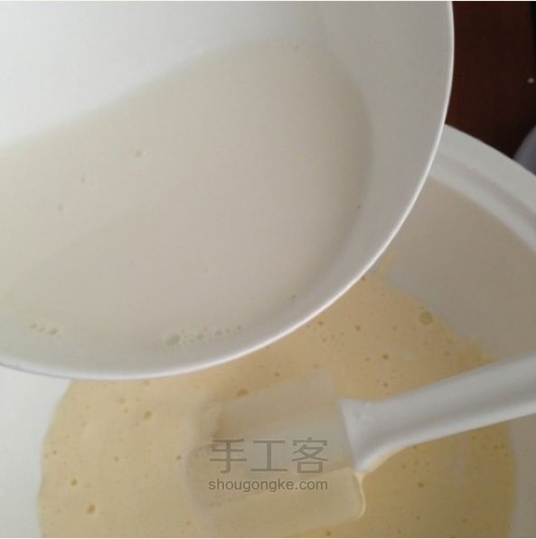 【转】自制抹茶冰淇淋 第3步