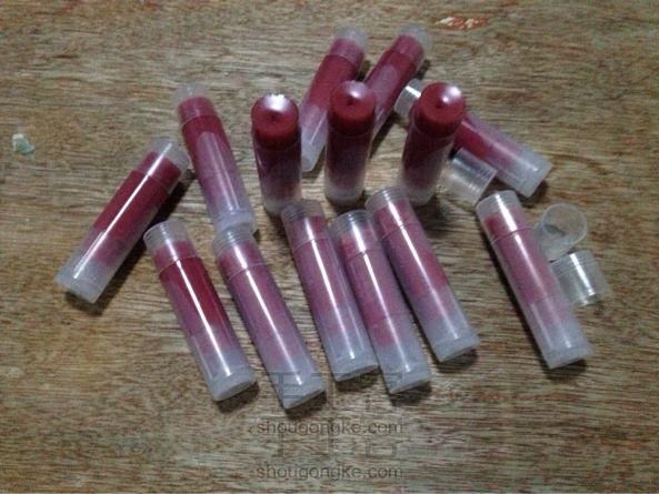 ｛转｝简单制作紫草膏 祛痘减轻蚊子叮咬哦