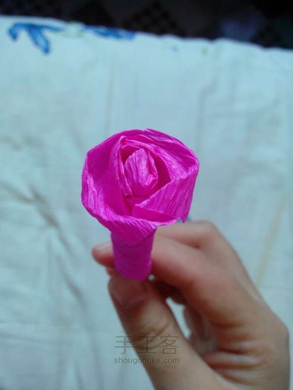 最最最简单的玫瑰做法，不需要把纸卷起来 第11步