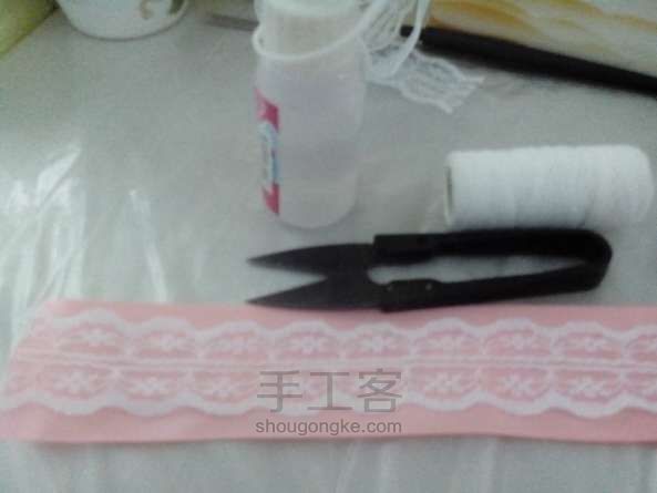 蕾丝蝴蝶结 第1步