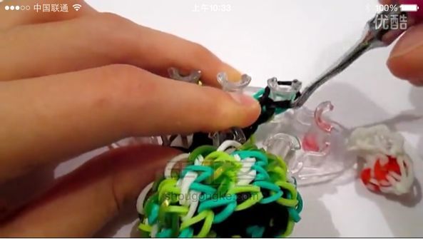 彩虹织机DIY pocker dots bracelet 第67步