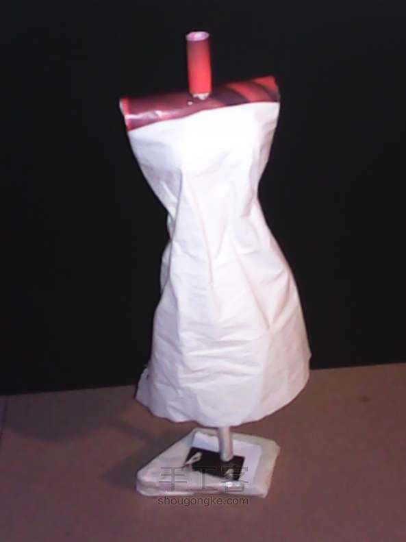 精美礼服 手工制作 第2步