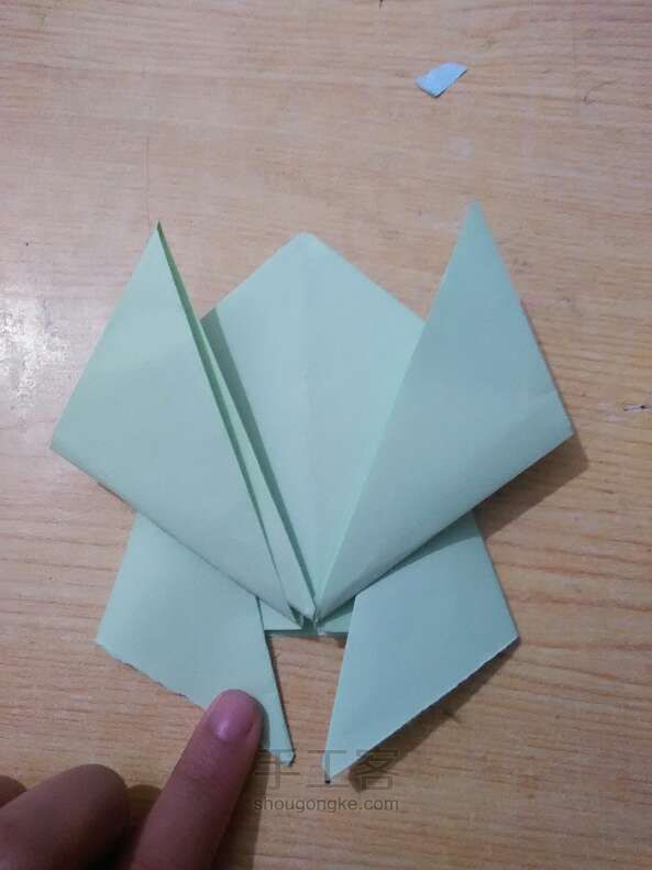 青蛙王子 折纸手工 第5步