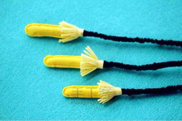 超容易上手的布一样的马蹄莲 不织布DIY 第1步