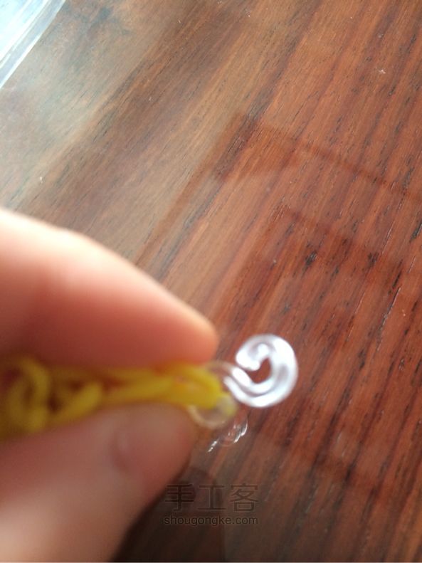 橡皮筋花花戒指 第22步