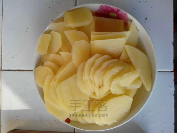 土豆片烧鸡烹饪方法 第3步