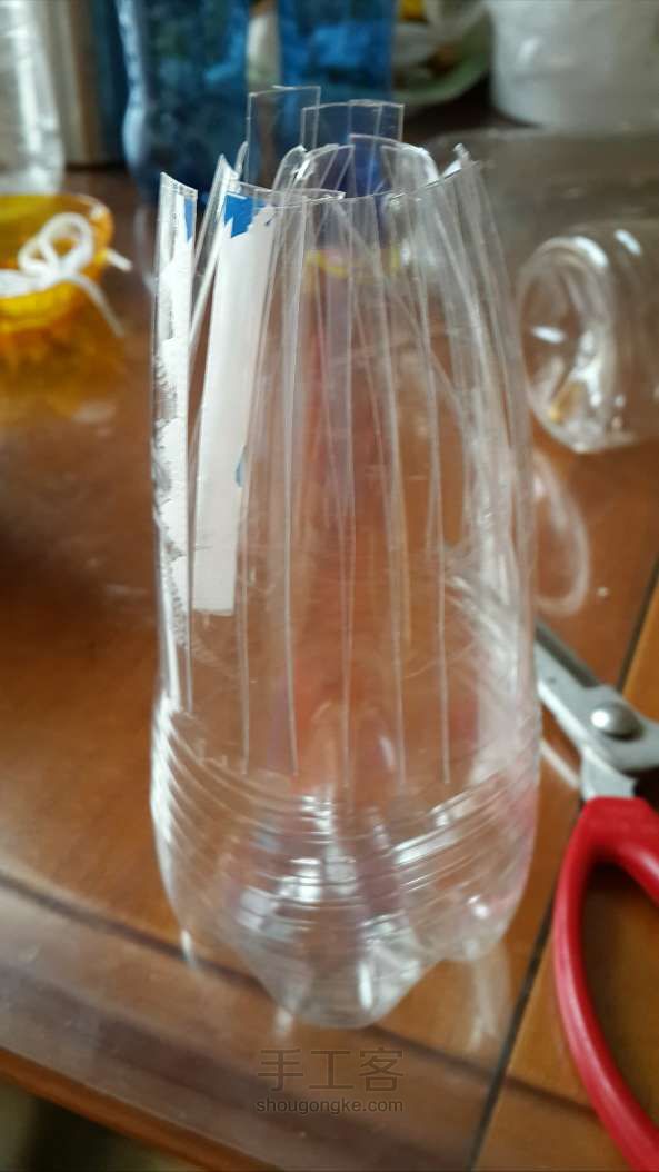 废物利用之塑料塑料饮料瓶 第6步
