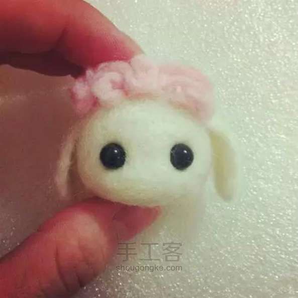 可爱的手机防尘塞小羊玩偶手工DIY 第11步