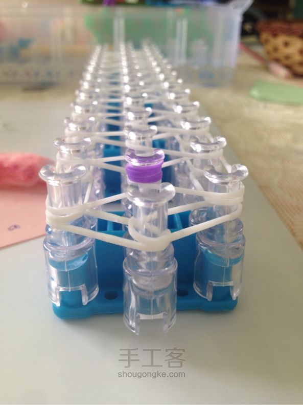 Rainbow loom 纵向交叉彩虹手链 彩虹织机 第8步