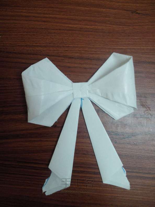 纸折蝴蝶结 折纸教程 第29步