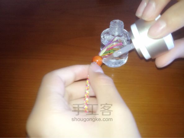 DIY 最简单的五彩手绳来啦自己做一个试试（PS.粽子节可以带噢） 第14步