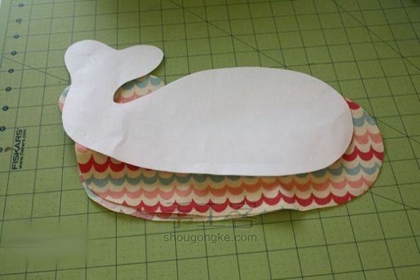 教你制作 可爱的鲸鱼软枕 第2步