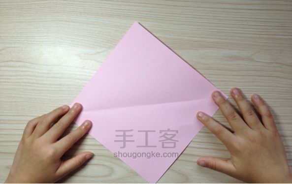 百合花  折纸教程 第3步