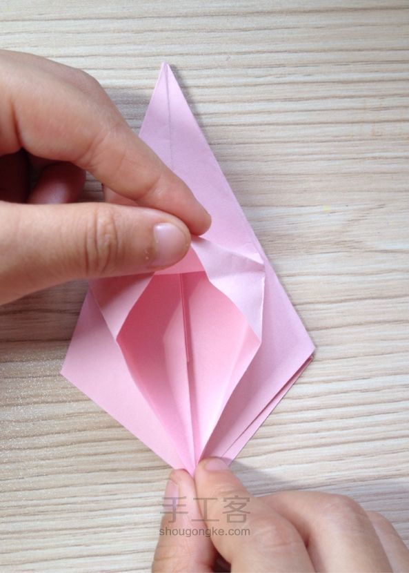 百合花  折纸教程 第20步