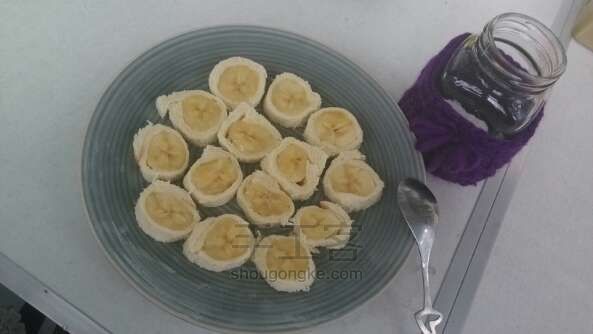 香蕉土司圈，美美原创 美食教程 第5步