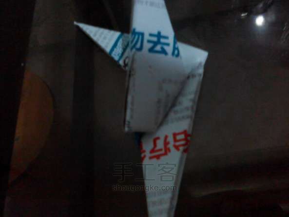 超酷纸飞机 折纸方法 第10步