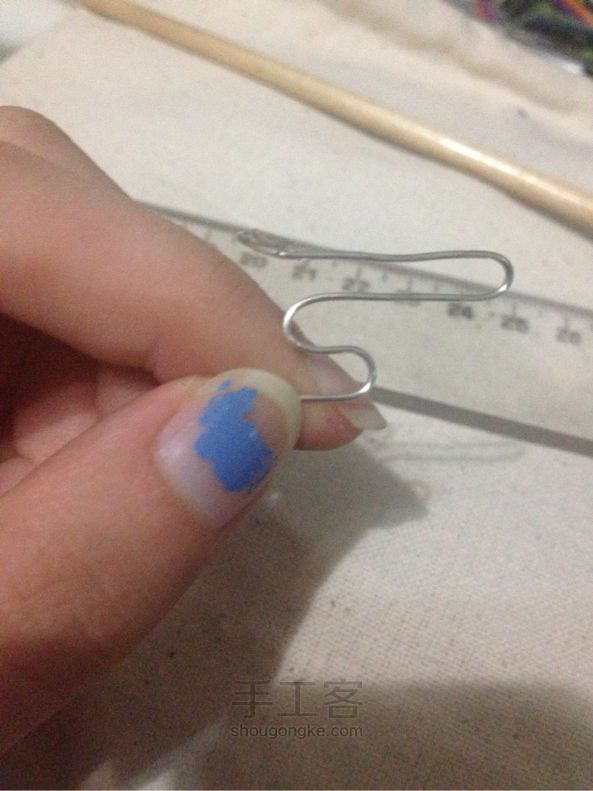 DIY简单美丽的绕线耳骨夹——珠淚 第3步
