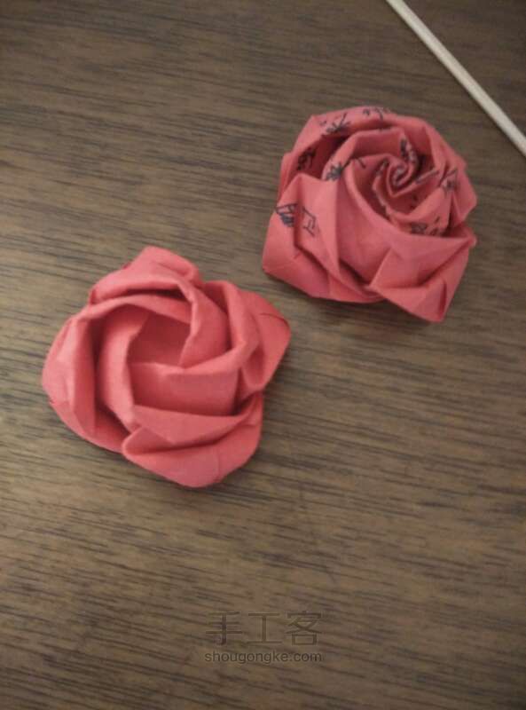 川崎玫瑰整形教程 折纸方法 第24步