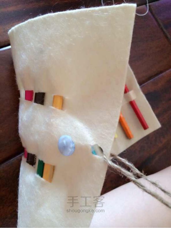 DIY不织布 手工教程 第10步