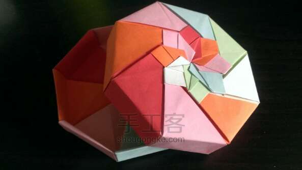 彩色礼盒  折纸方法 第15步