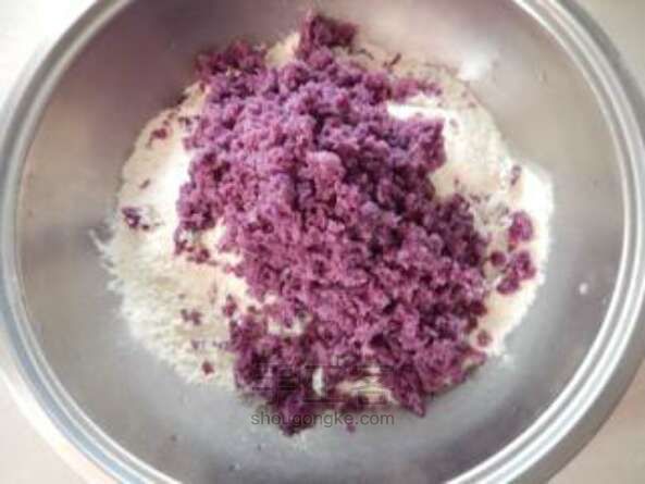 紫薯花朵馒头  美食教程 第6步