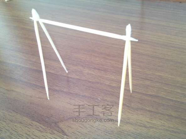 雪糕棍小秋千 DIY手工制作教程 第4步