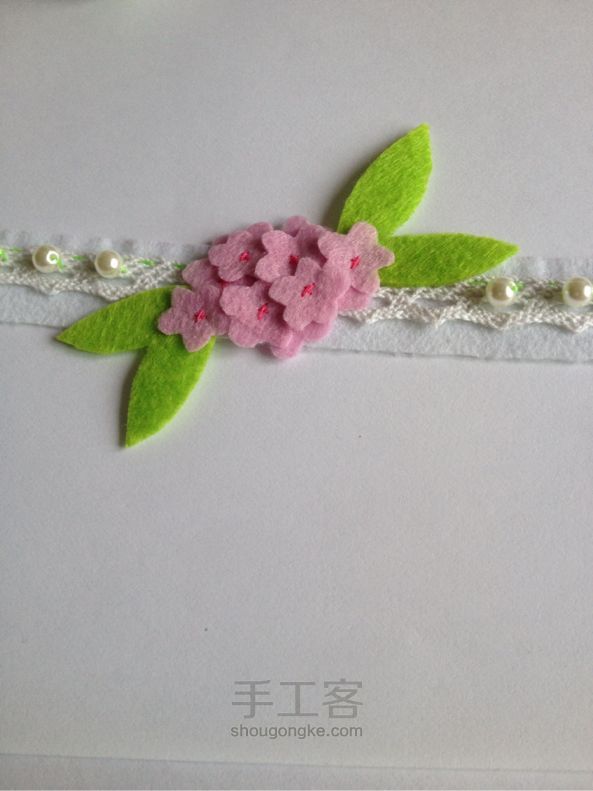 不织布手腕花  DIY手工制作教程 第7步