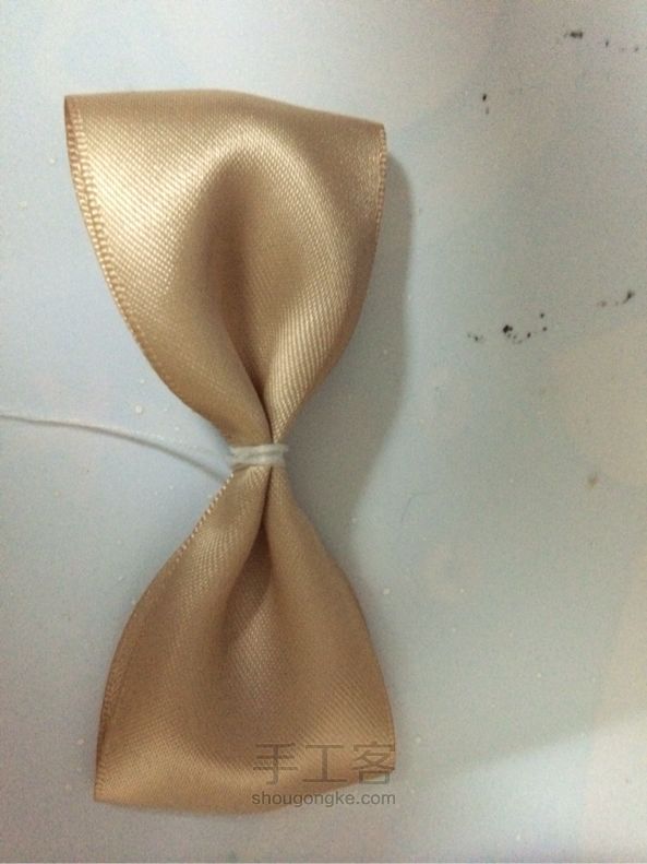 典雅丝带蝴蝶发夹  DIY 手工制作教程 第3步
