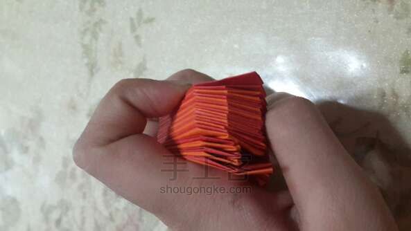 手工折纸烟花 折纸教程 第40步