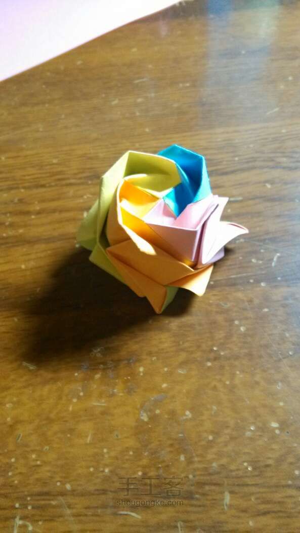 彩色玫瑰 折纸方法 第4步