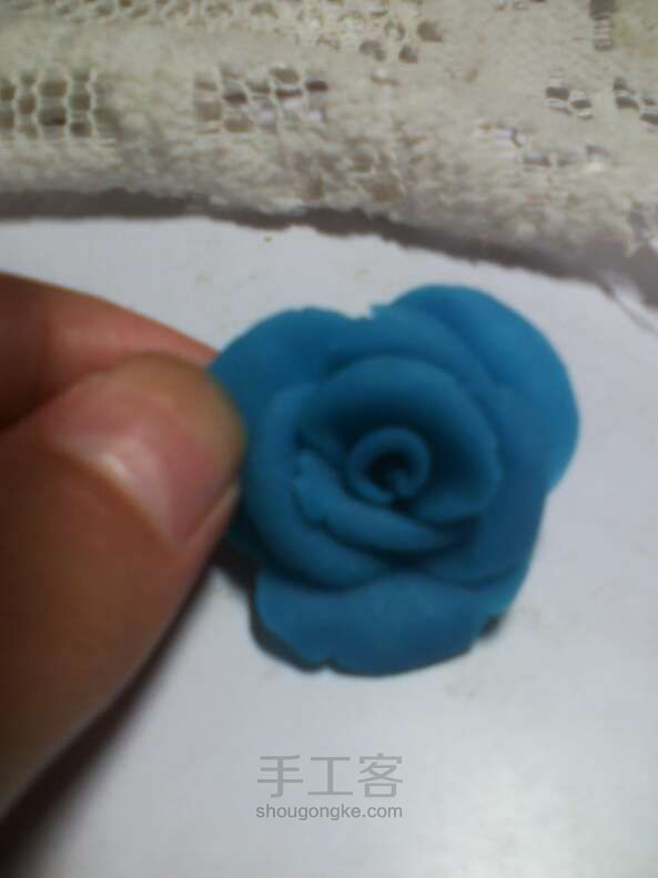 蓝色玫瑰，只需要橡皮泥 DIY手工制作教程 第7步