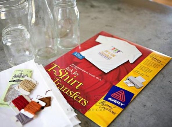 用玻璃瓶制作漂亮的蜡烛杯 DIY手工制作教程 第2步