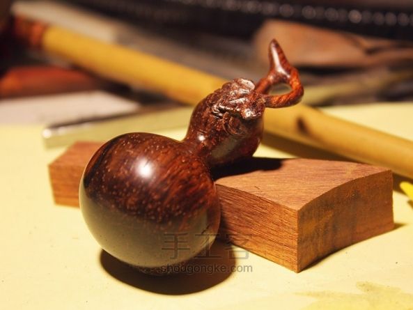 手工制作的木质葫芦~ DIY手工制作教程 第7步