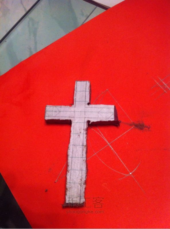葡萄汁色的十字架（第二次弄木头） DIY手工制作教程 第3步