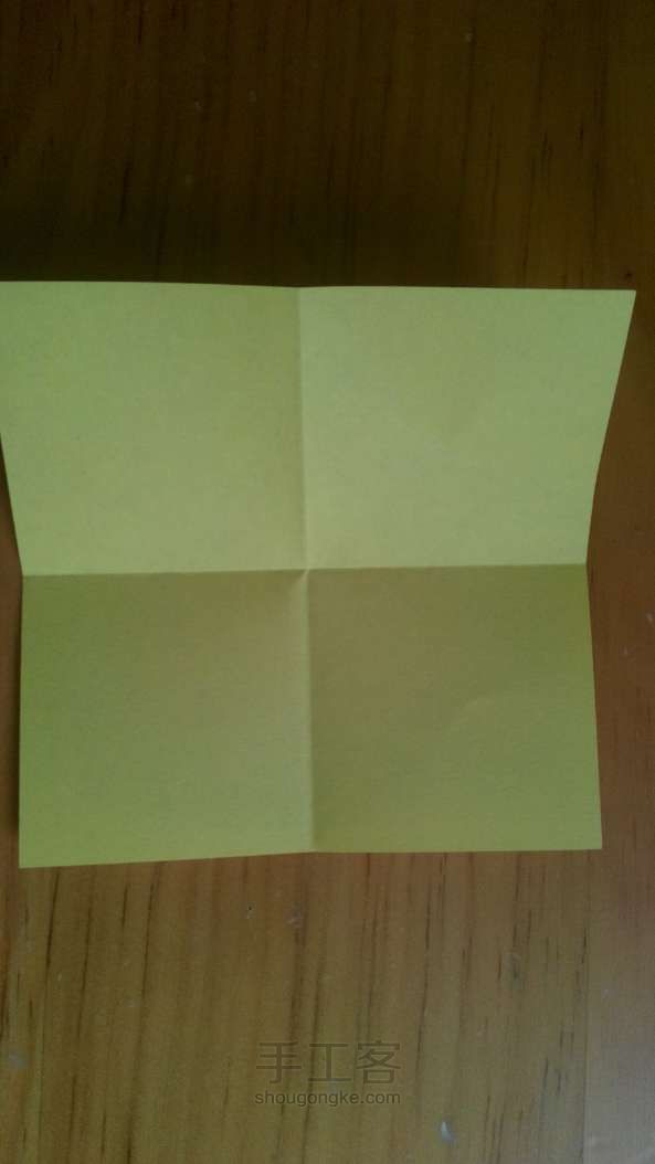 自己动手制作简单又好看的星星 折纸方法 第2步