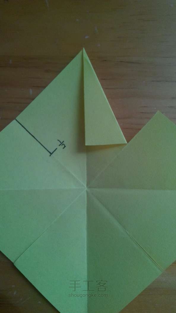 自己动手制作简单又好看的星星 折纸方法 第7步
