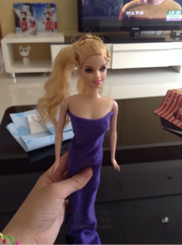 芭比娃娃换装秀👯👯  DIY制作教程 第2步