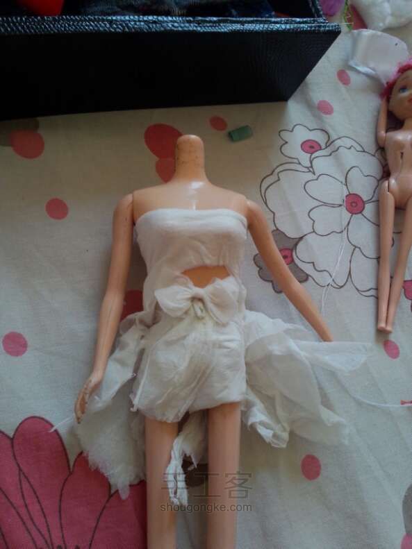 芭比礼服  DIY手工制作教程 第1步