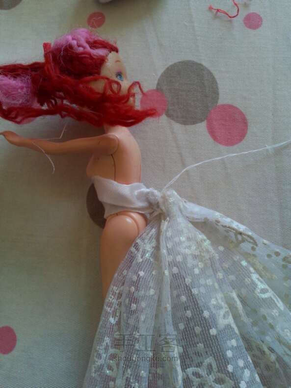 芭比礼服  DIY手工制作教程 第4步