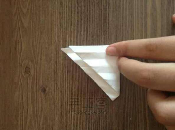 纸制骷髅手折纸方法 第18步