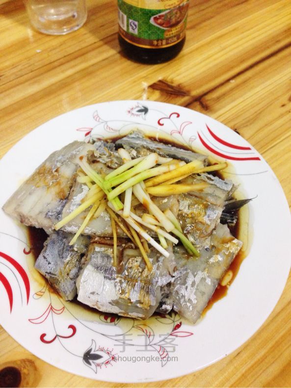 清蒸东海带鱼 美食教程 第5步