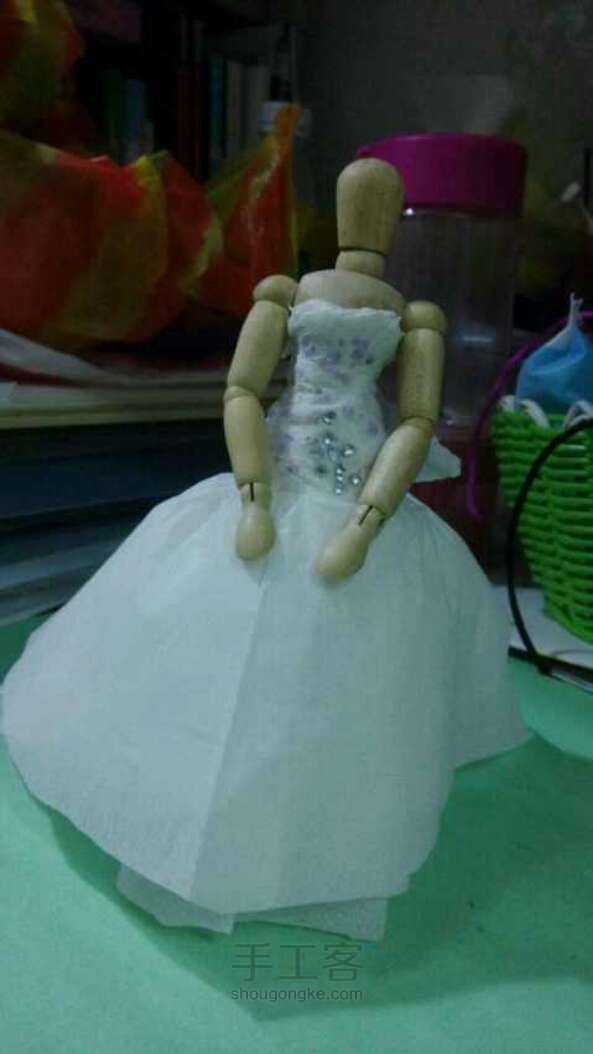 纸婚纱……DIY方法 第4步
