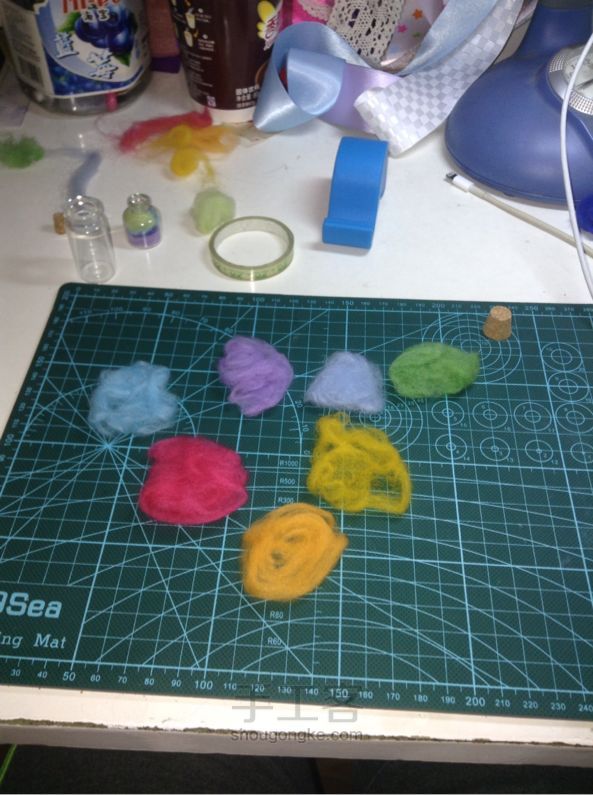 彩虹在身边羊毛毡DIY制作方法 第1步