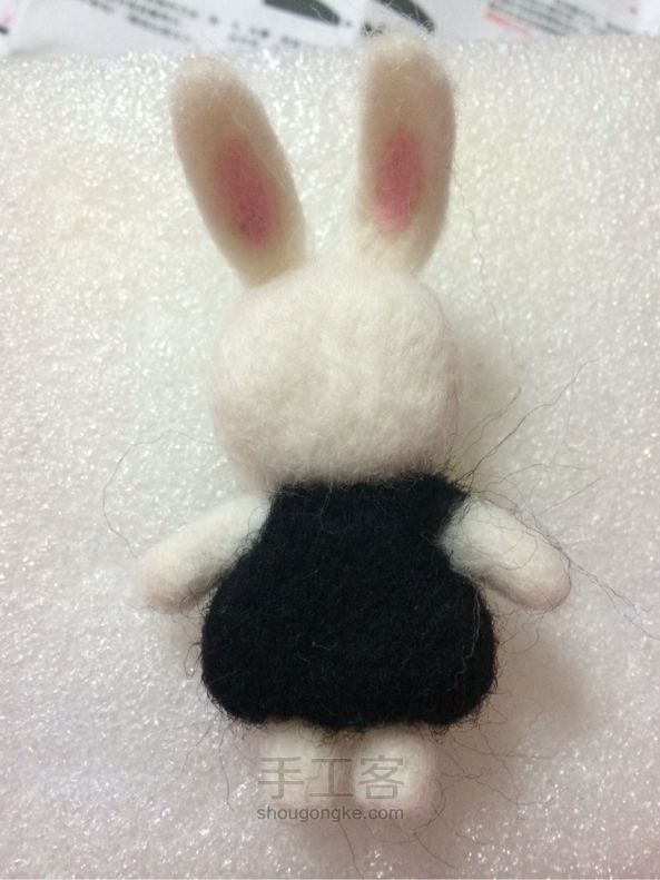 羊毛毡小兔子制作教程 第11步