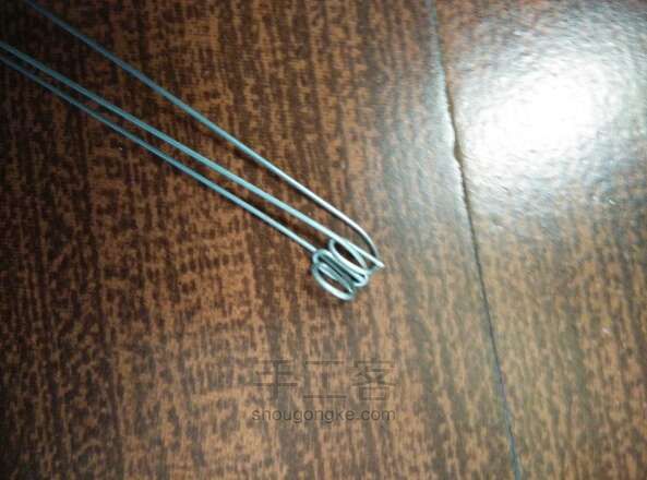 串珠手镯的制作方法。。。 第3步