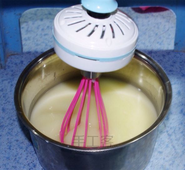 冷制母乳皂制作方法 第5步