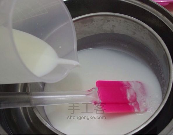 母乳皂制作方法 第3步