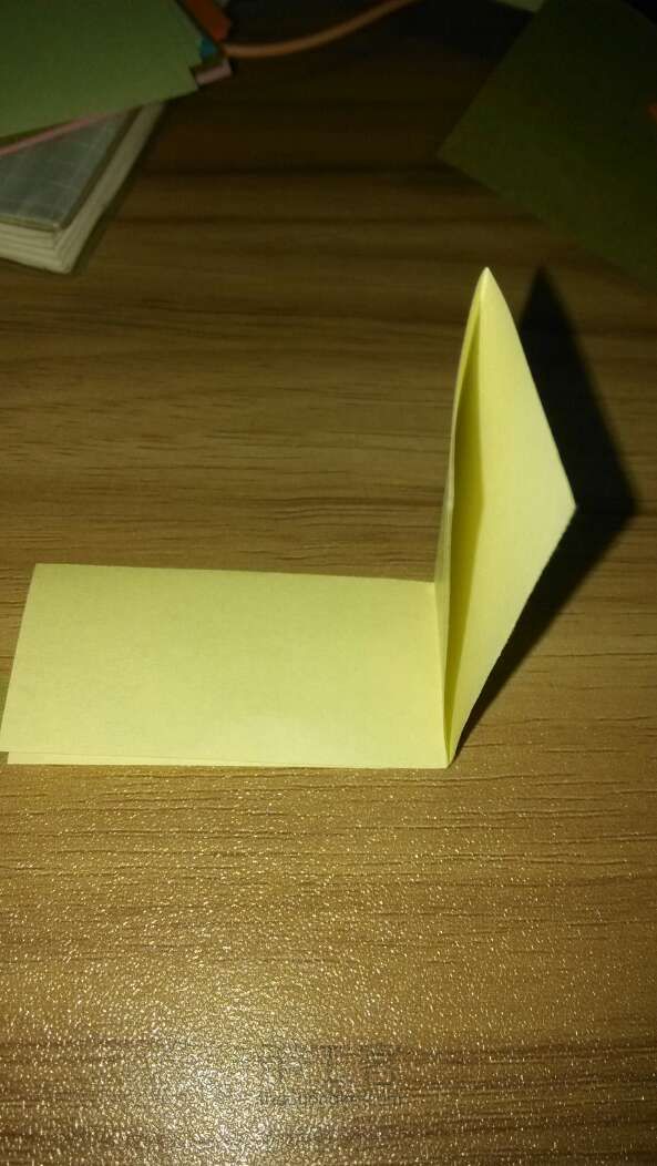 简单漂亮纸花制作方法 第4步