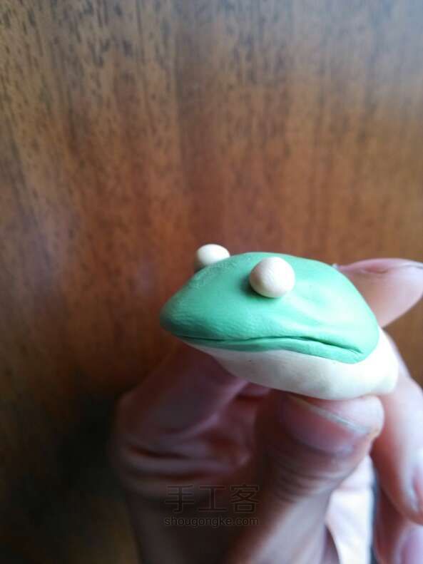 绿色青蛙轻粘土制作方法 第1步